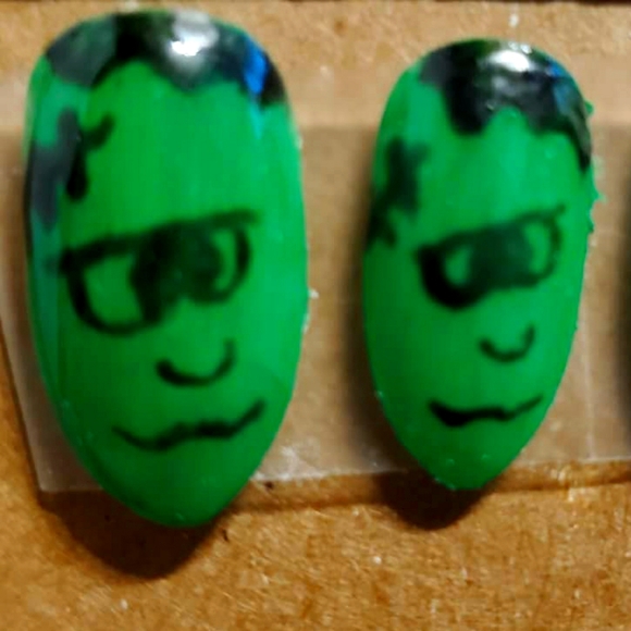 Frankenstein Press On Nails - Picture 1 of 3